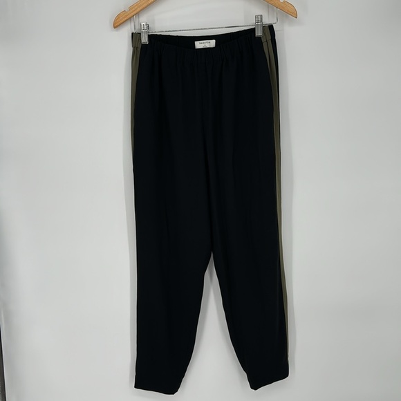Babaton‎ X Aritzia Dexter Black Pull On Crepe Ankle Pants W/ Green Stripe Size M - Picture 2 of 9